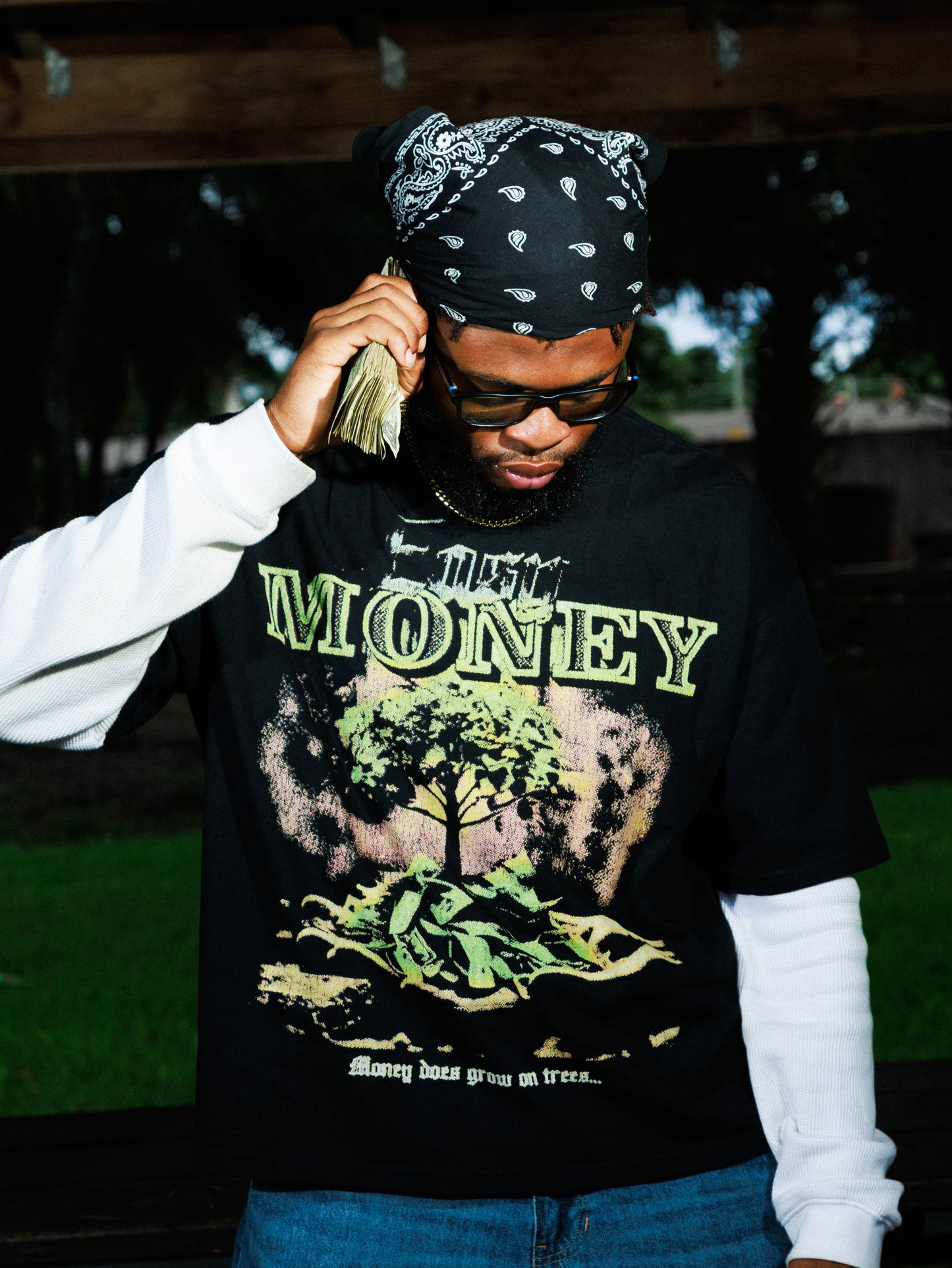 "Eazy Money" Graphic Tee