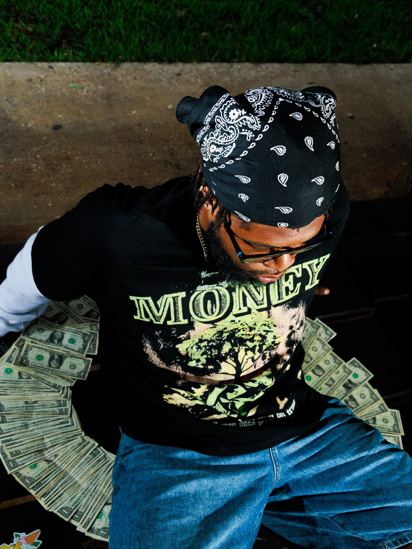 "Eazy Money" Graphic Tee